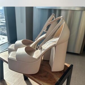 Steve Madden Cream Platform Heels